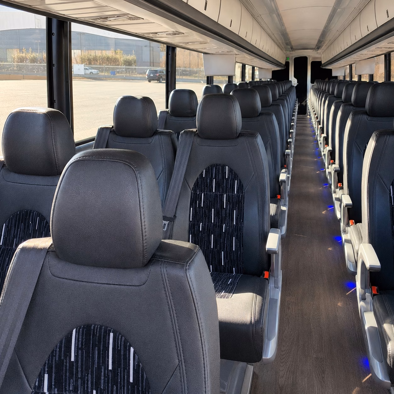 honolulu charter bus interior
