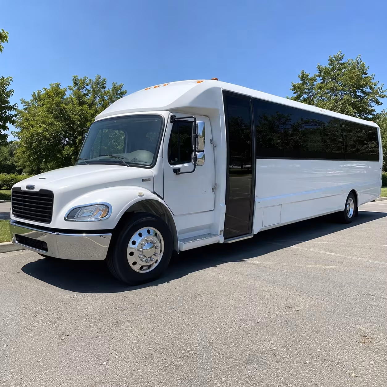 honolulu minibus rentals for hotel and resort employees